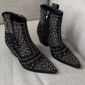 Isnom Rhinestone Studded Western Heel Ankle Boots Black Faux Suede Cowboy 8